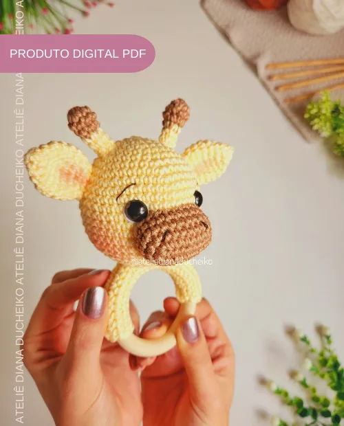 Receita Chocalho Girafa Olívia